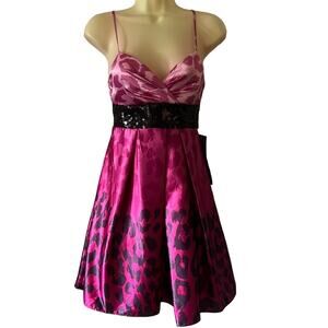 City Triangles Juniors Size 3 Pink Satin Animal Print Special Occasion Dress